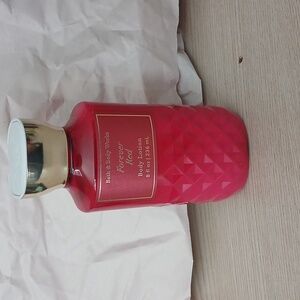 B&BW Forever Red Lotion